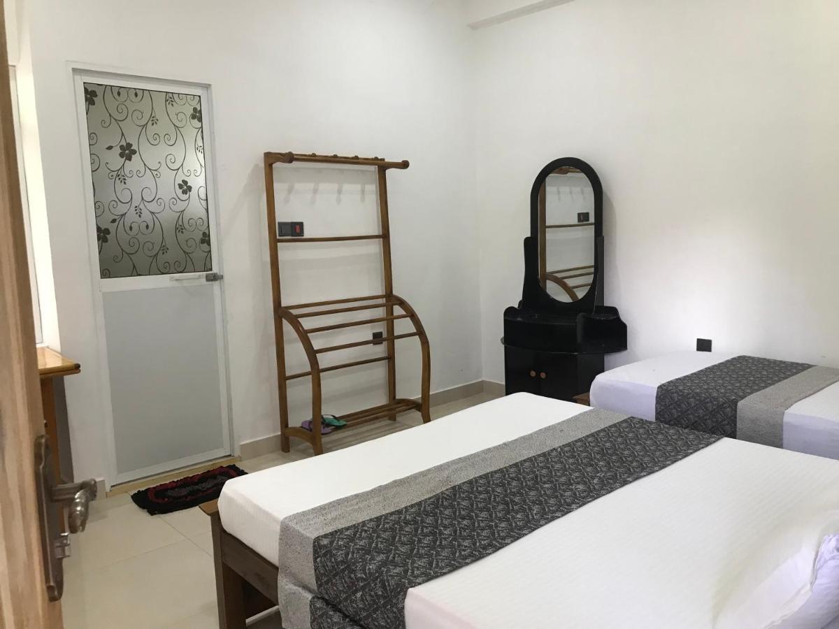 Green Star Villa Jaffna Ngoại thất bức ảnh