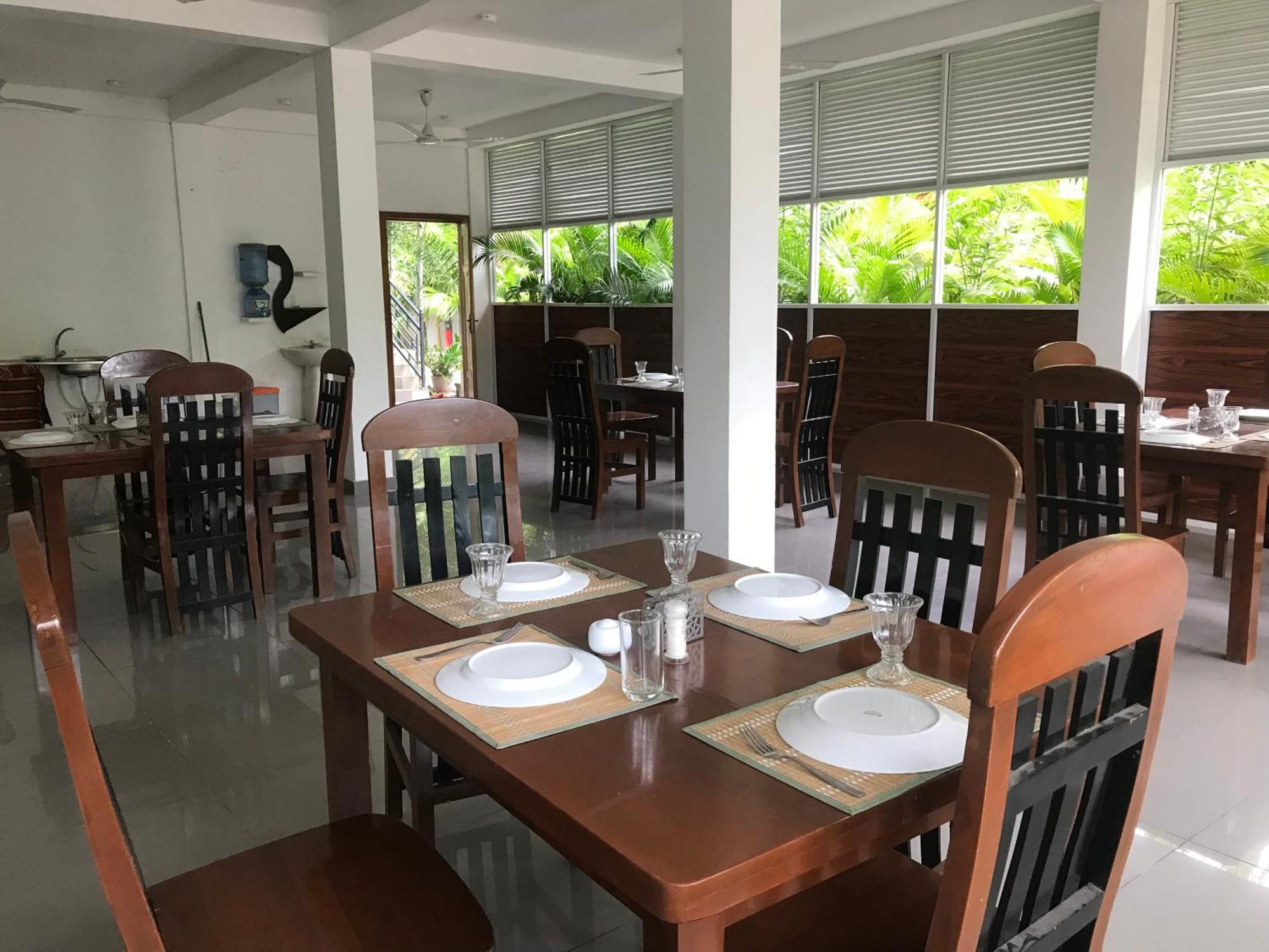 Green Star Villa Jaffna Ngoại thất bức ảnh