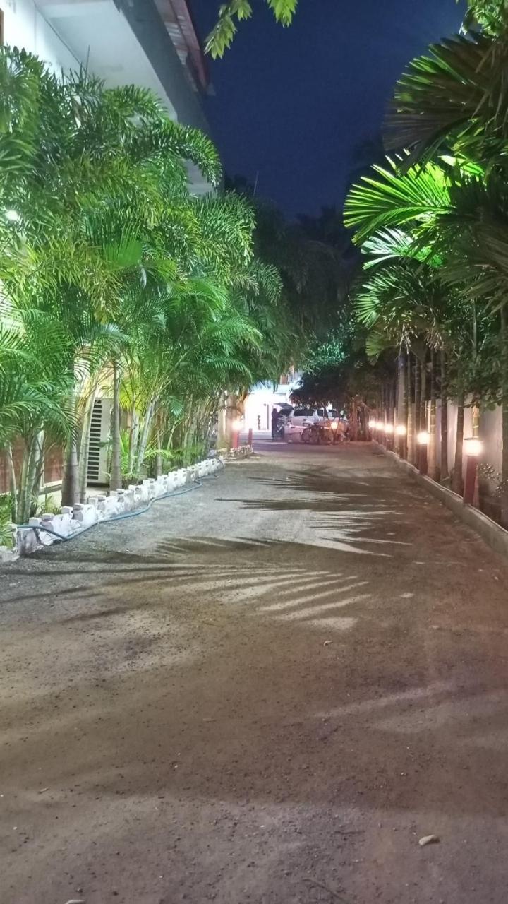 Green Star Villa Jaffna Ngoại thất bức ảnh